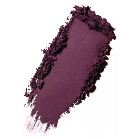 MAC • P for Potent Eyeshadow - Picture 2 of 13